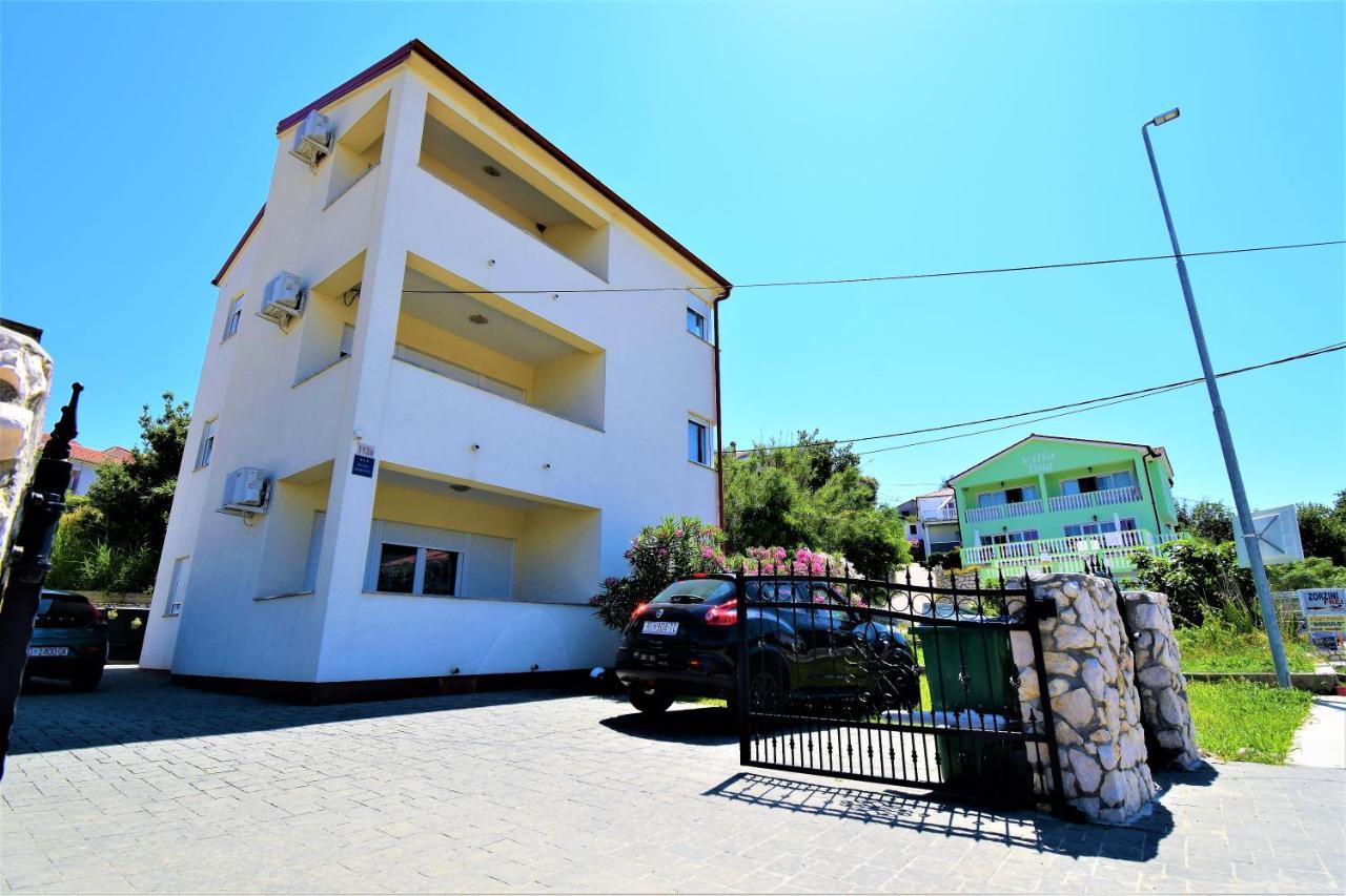 Apartmani Bakran โลปาร์ ภายนอก รูปภาพ
